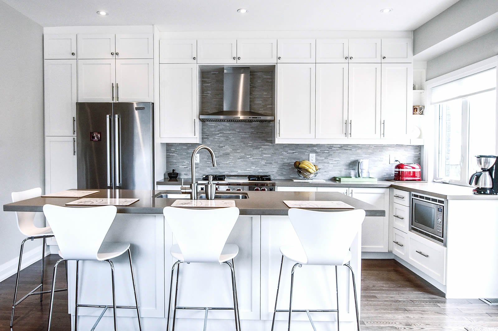 What to Remember Before Custom Home Building in Toronto kitchen after1
